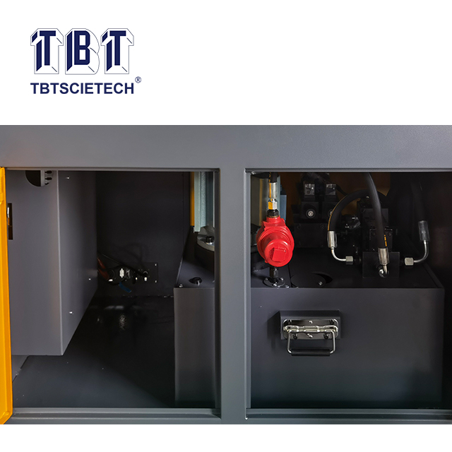 Servo Hydraulic Universal Testing Machine