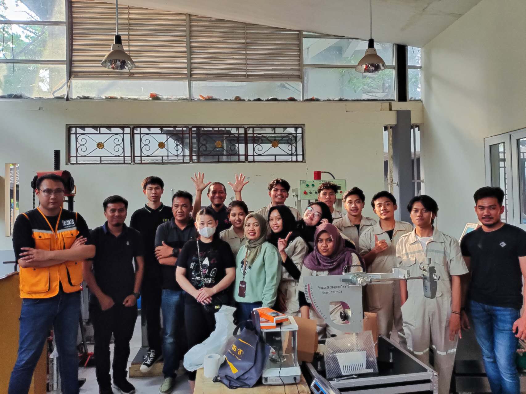 Indonesian University — On-site installation of asphalt equipment